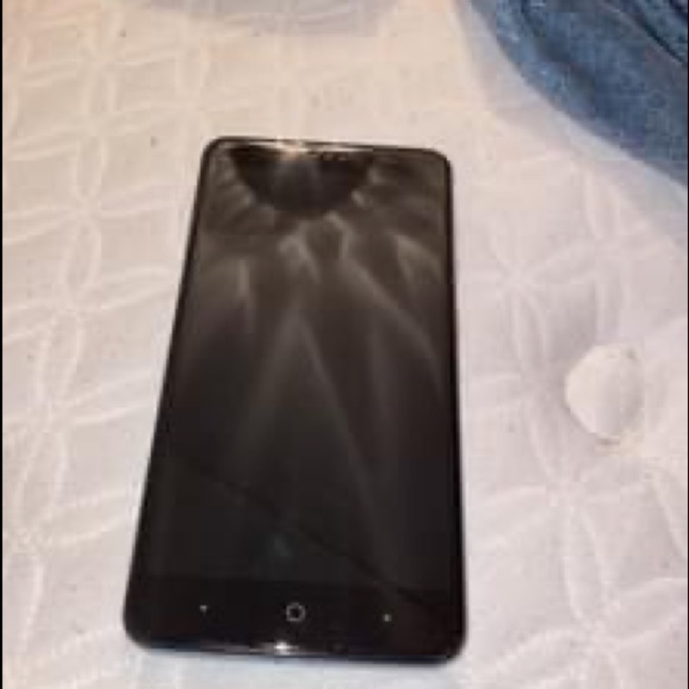 Zte zmax pro z981
